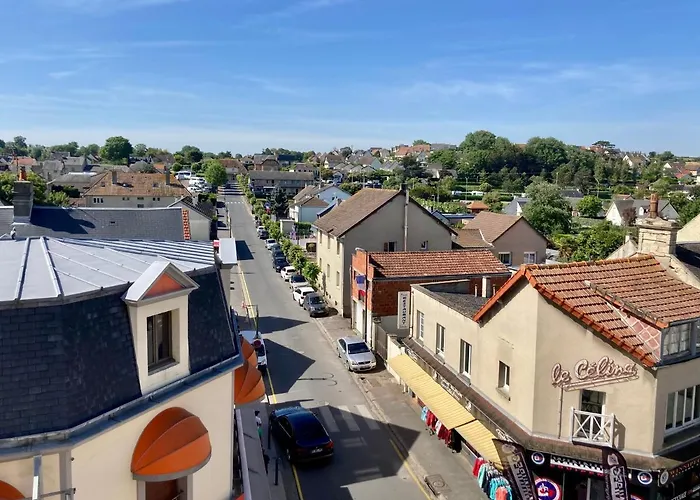 Le 22 - 4p Proche & Vue Bourg Apartment *